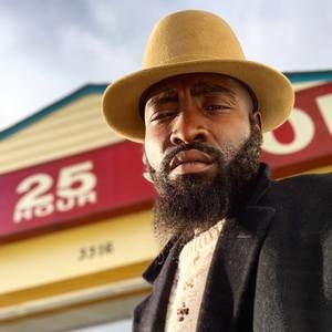 Meet your Posher, Gregory